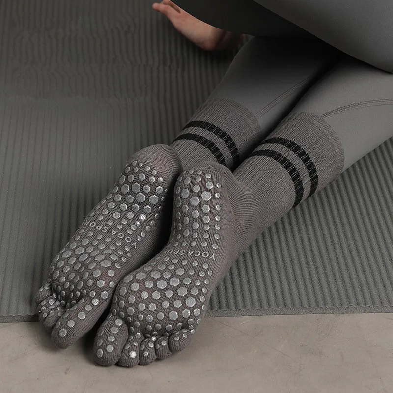 2 pairs of yoga socks, medium  - Pilates Yoga Sport ulasan dan harga